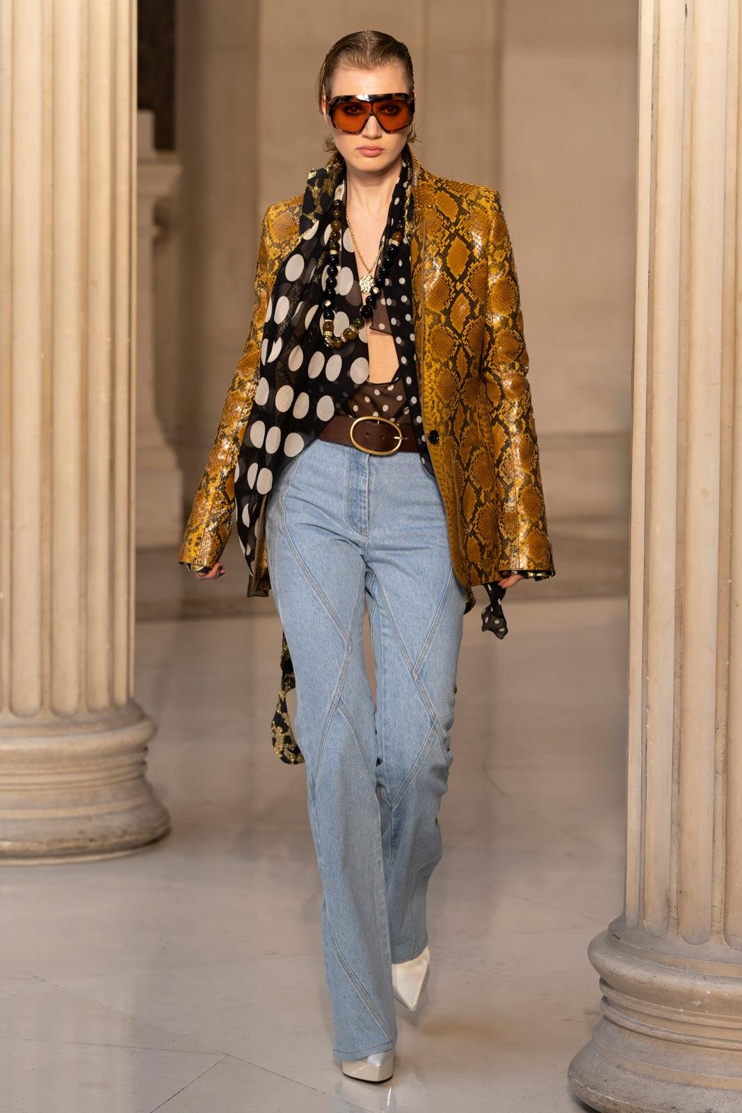 ニナ リッチ 2026年春夏｜ デニムパンツ