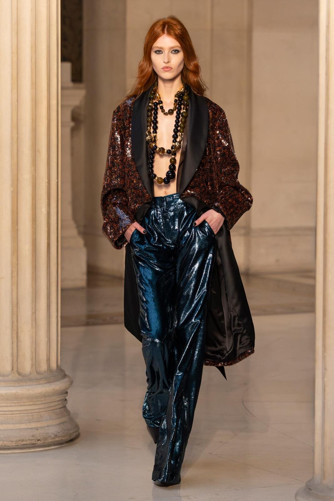 ニナ リッチ 2026年春夏｜ チェスターコート