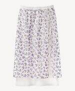 ミュベール“花柄オーガンジー”の上品ブルゾン＆ラップスカート、レモンモチーフのフープイヤリングも｜写真10