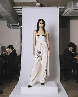 ディゼムバイシーク(disemBySiiK) 2026年春夏ウィメンズ&メンズコレクション  - 写真32