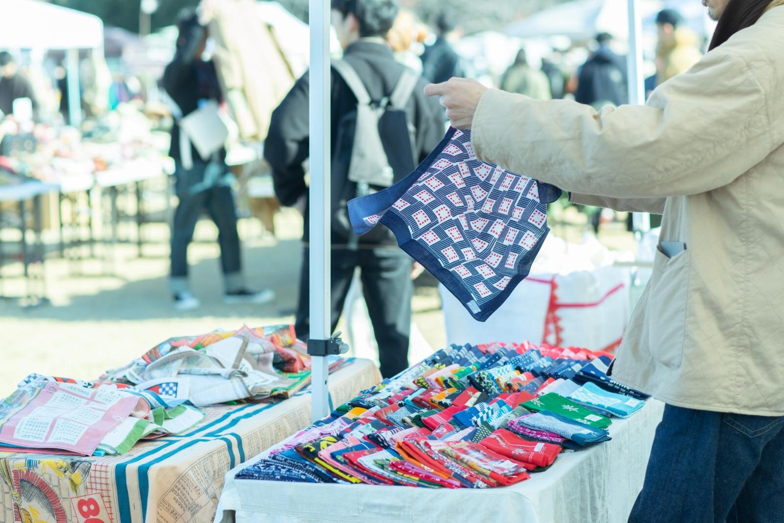 「関西蚤の市」大阪・万博記念公園にアンティーク品＆北欧雑貨が集結、初開催「こむぎフェス」も｜写真27