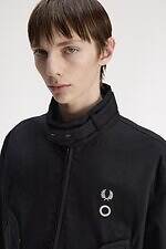 フレッドペリー×クレイグ グリーン、“ホワイトとグリーン”の切り替えポロシャツ＆撥水ジャケット｜写真12