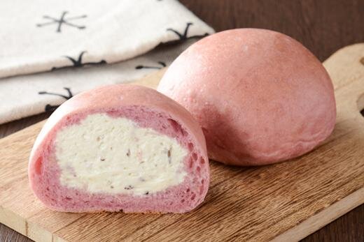 ローソン「芋＆栗スイーツ」紅はるかのおいもホイップ入りクリームパン＆焼き芋クリームのシフォンケーキ