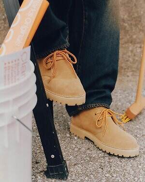 クラークス(Clarks) デザートブーツ｜写真1