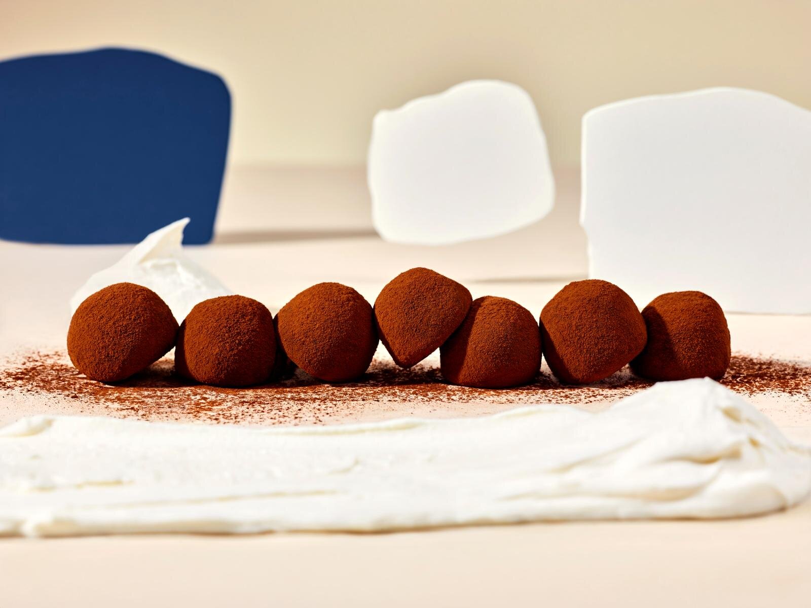 “冬しか味わえない”スイーツブランド「スノー」なめらか生チョコ入りクッキーや生トリュフチョコ｜写真13