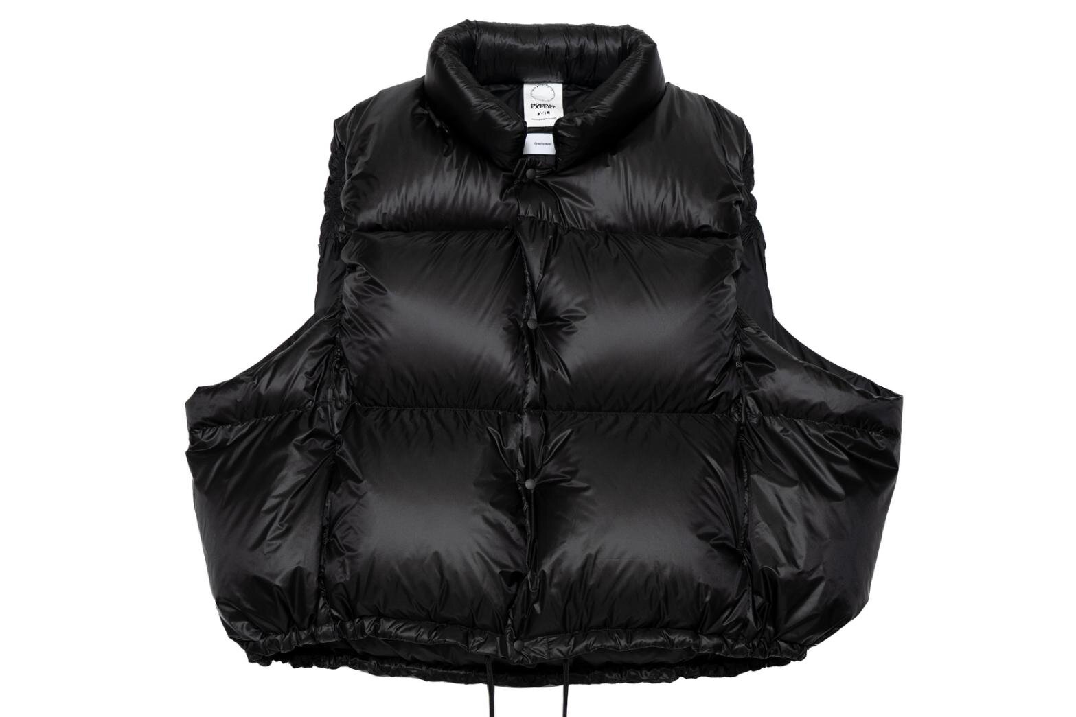 グラフペーパーからビッグシルエットの高機能ダウンベスト＆ブルゾン、ノーマル エキスパートとコラボ