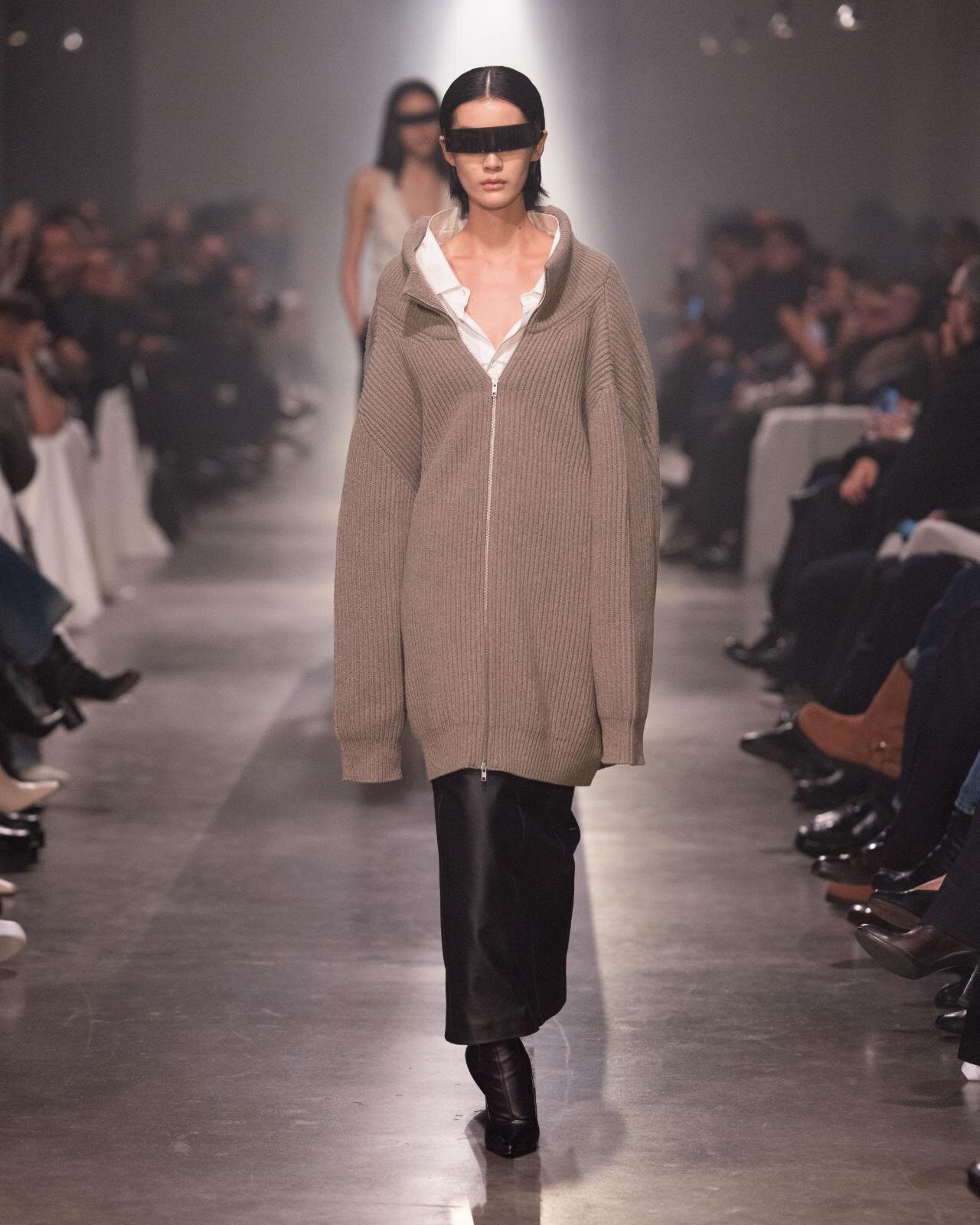 エムエム6 メゾン マルジェラ(MM6 Maison Margiela) ジャパニーズ｜写真4