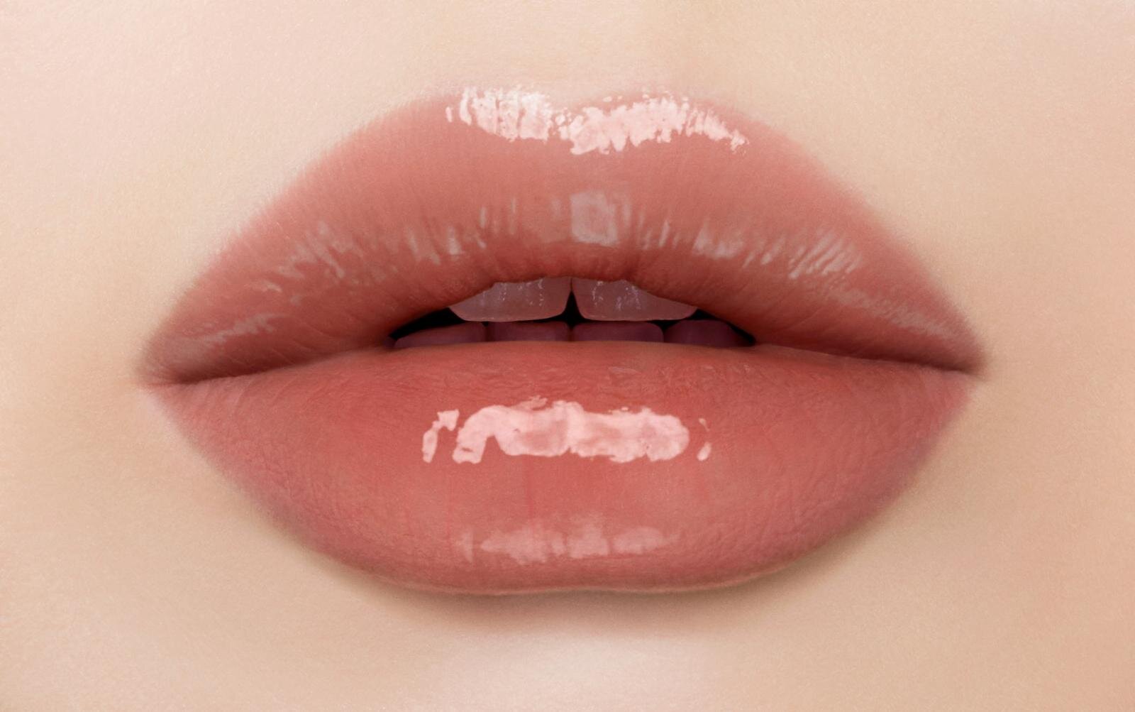 ヴィセ2025年冬コスメ、"花びら風”立体ツヤの新チークやベビー色リッププランパー｜写真23