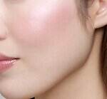 ヴィセ2025年冬コスメ、"花びら風”立体ツヤの新チークやベビー色リッププランパー｜写真12