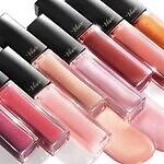 ヴィセ2025年冬コスメ、"花びら風”立体ツヤの新チークやベビー色リッププランパー｜写真1