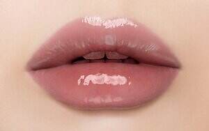 ヴィセ2025年冬コスメ、"花びら風”立体ツヤの新チークやベビー色リッププランパー｜写真22