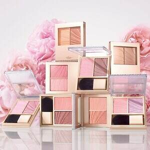 ヴィセ2025年冬コスメ、"花びら風”立体ツヤの新チークやベビー色リッププランパー｜写真3