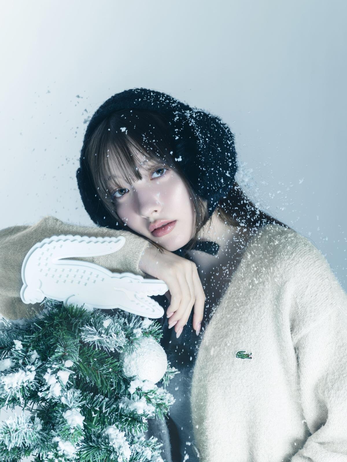 ラメニットカーディガン アイボリー 28,600円