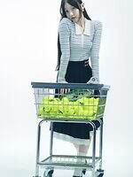 スナイデル×ラコステ、"ラメ入り"ふわふわニットカーディガン＆パステルカラーフーディー｜写真7