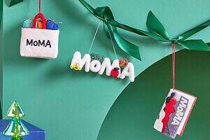 MoMAデザインストア25年クリスマスグッズ、ゴッホ《星月夜》柄ライト＆フェルト製オーナメント