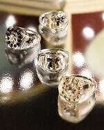 ラブ バイ イー・エムの25年クリスマス、“オーナメント”着想のパール×リボンリングなど｜写真15