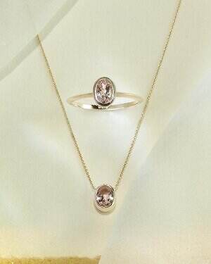 ラブ バイ イー・エムの25年クリスマス、“オーナメント”着想のパール×リボンリングなど｜写真8