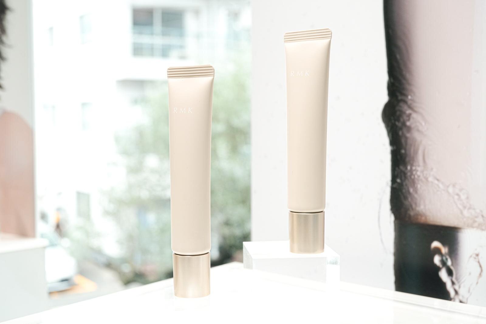 RMK スキンティント モイストヴェール 全2色 各25g 各5,280円 SPF15 PA++