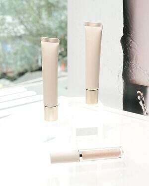 RMK2026年春コスメ“パック級のうるおい”ファンデが進化、新“濡れツヤ”ハイライターも｜写真9