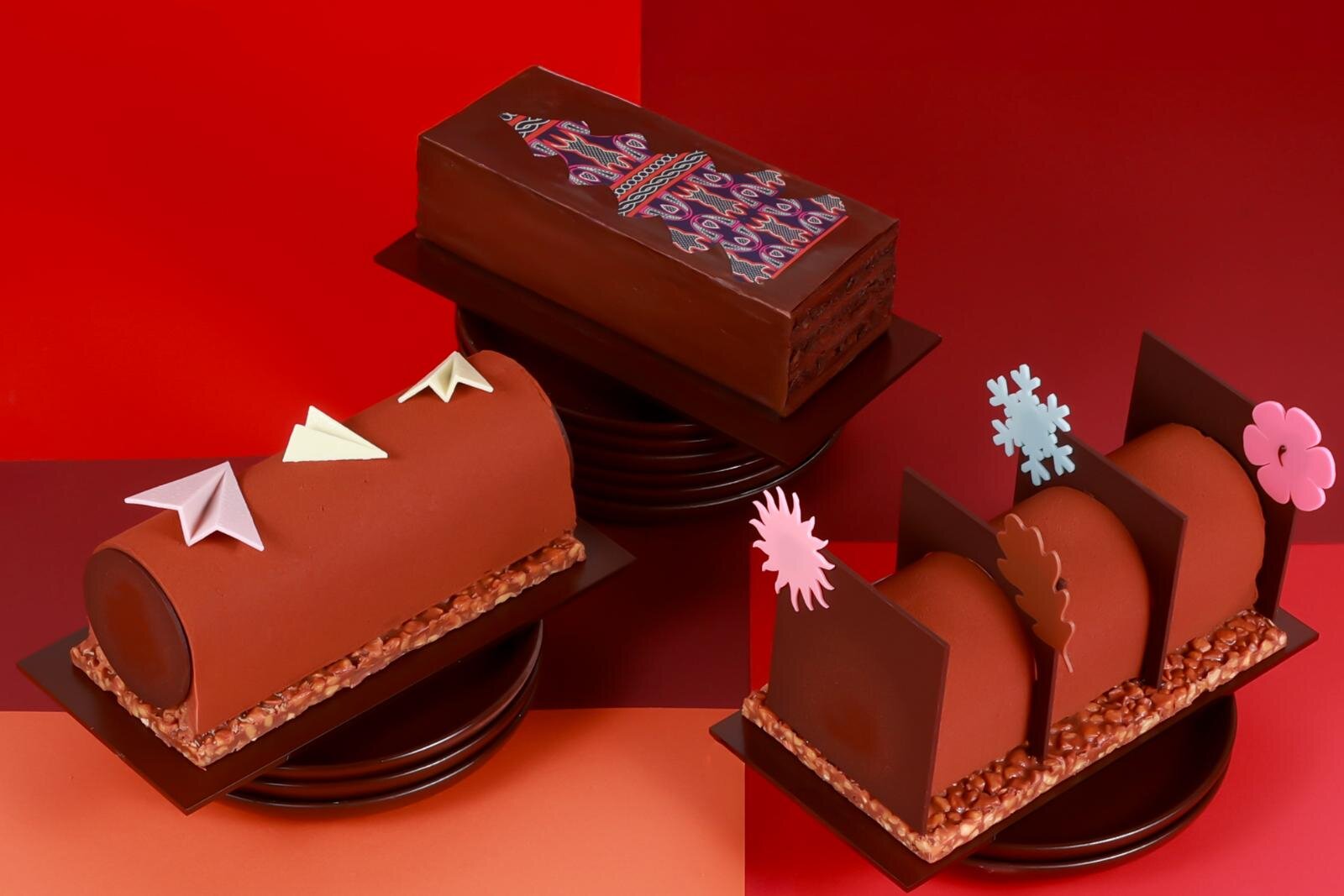 チョコレートケーキ｜ジャン＝ポール・エヴァン25年クリスマスケーキ、紙飛行機や”四季”モチーフのチョコケーキ