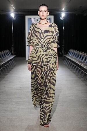 ジュン アシダ(jun ashida) 2026年春夏ウィメンズコレクション シルエット - 写真1