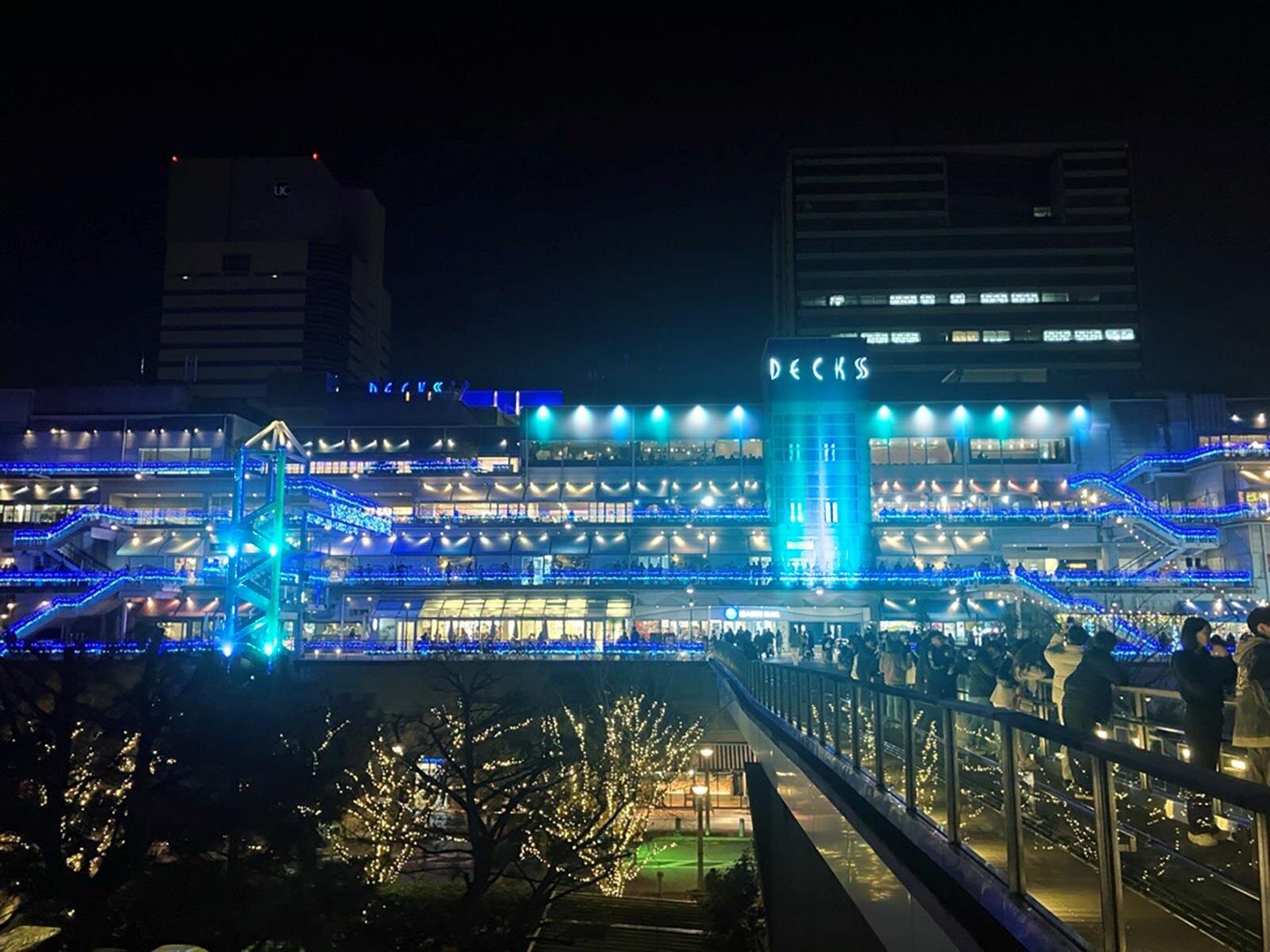 「お台場イルミネーション“YAKEI”」きらめくブランコ＆フォトスポット、デックス東京ビーチに｜写真5