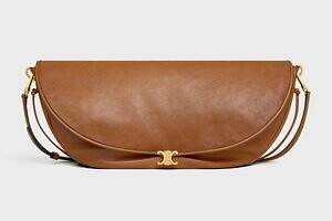 セリーヌの“柔らかなレザーバッグ”、半月型ショルダーやトリオンフ輝く口金ボックスバッグ