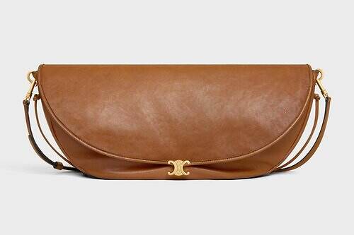 セリーヌの“柔らかなレザーバッグ”、半月型ショルダーやトリオンフ輝く口金ボックスバッグ