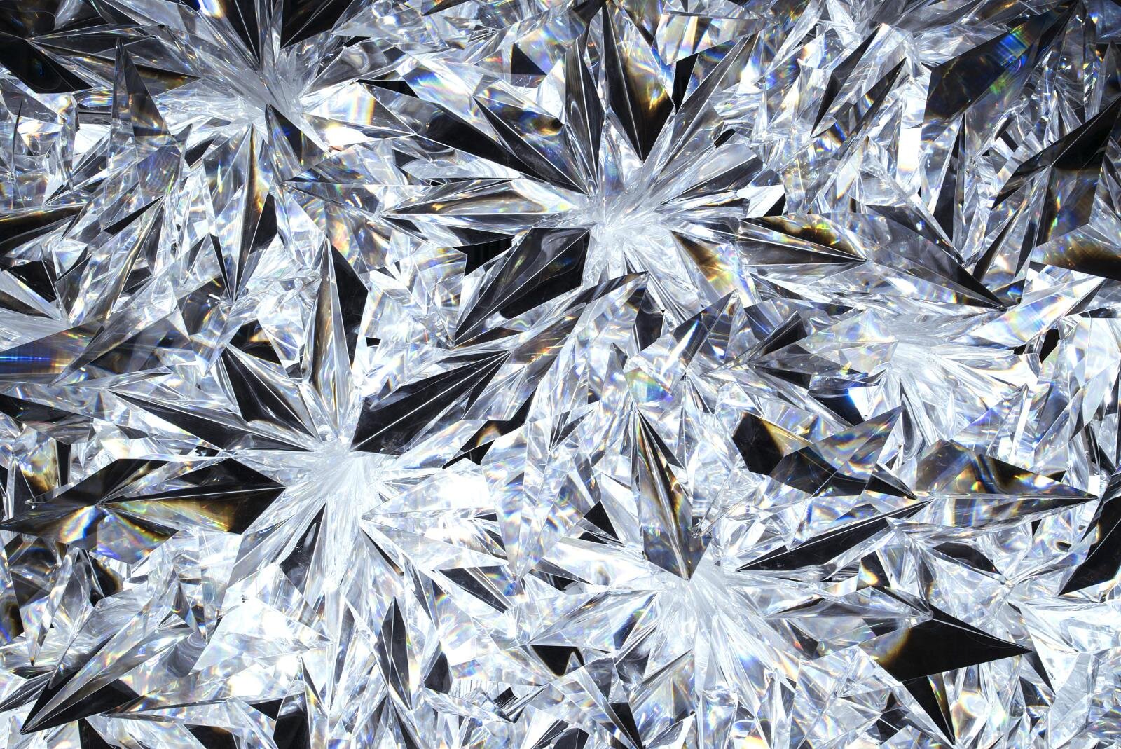 特殊素材「プリズム レイ(Prism Ray)」(イメージ)