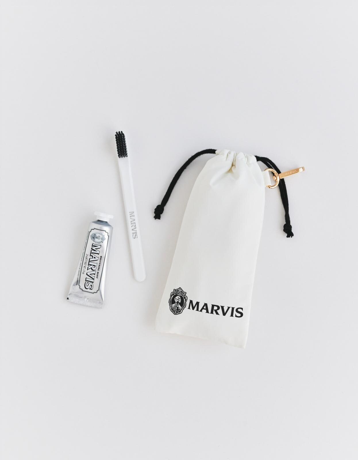 ザ・ホワイト・ジェットセッター 4,400円＜限定品＞