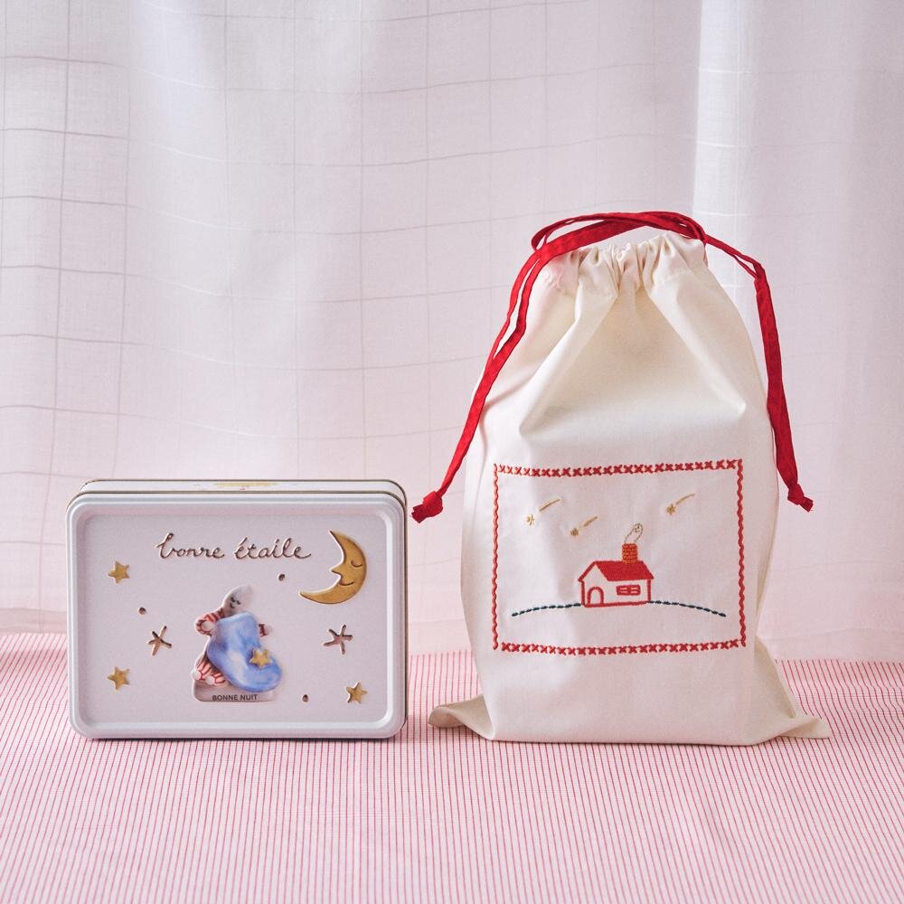 フェアリーケーキフェア25年クリスマス、猫モチーフのクッキー缶や“祝福を届ける”ドラジェ缶｜写真8