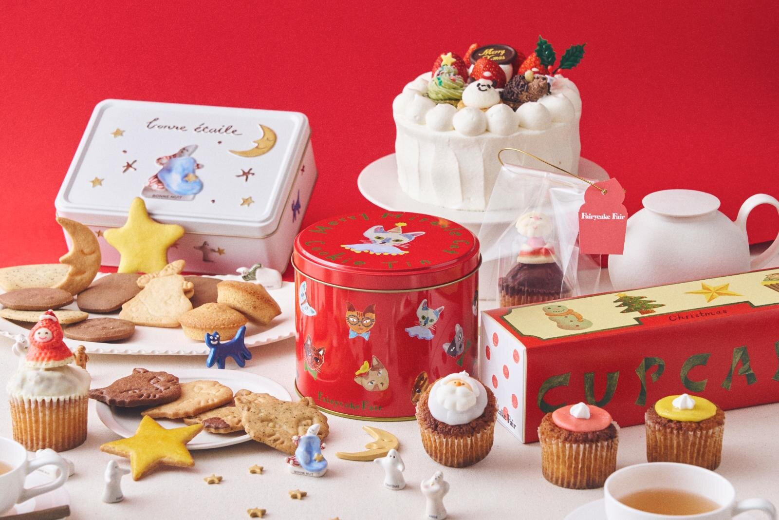 フェアリーケーキフェア25年クリスマス、猫モチーフのクッキー缶や“祝福を届ける”ドラジェ缶