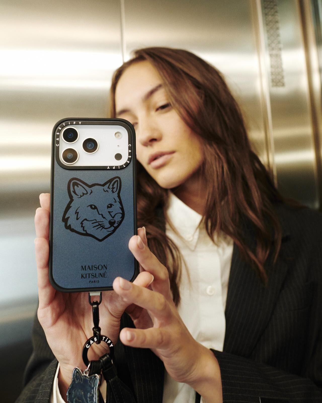 フォックスヘッド iPhone ケース 10,560円