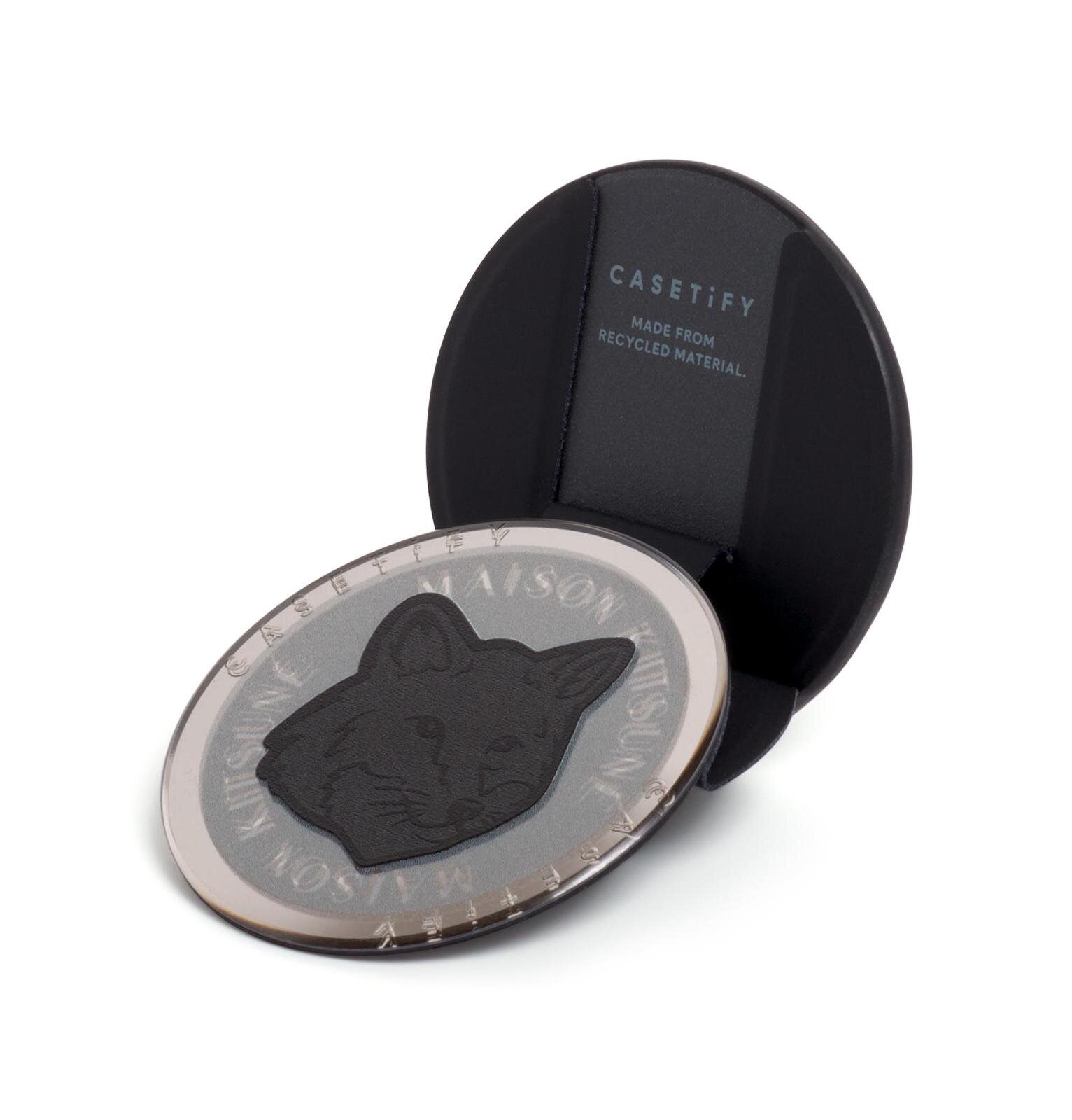 メゾン キツネ×ケースティファイのスマホケース、ステッカー風の“座禅を組む”フォックスなど｜写真13