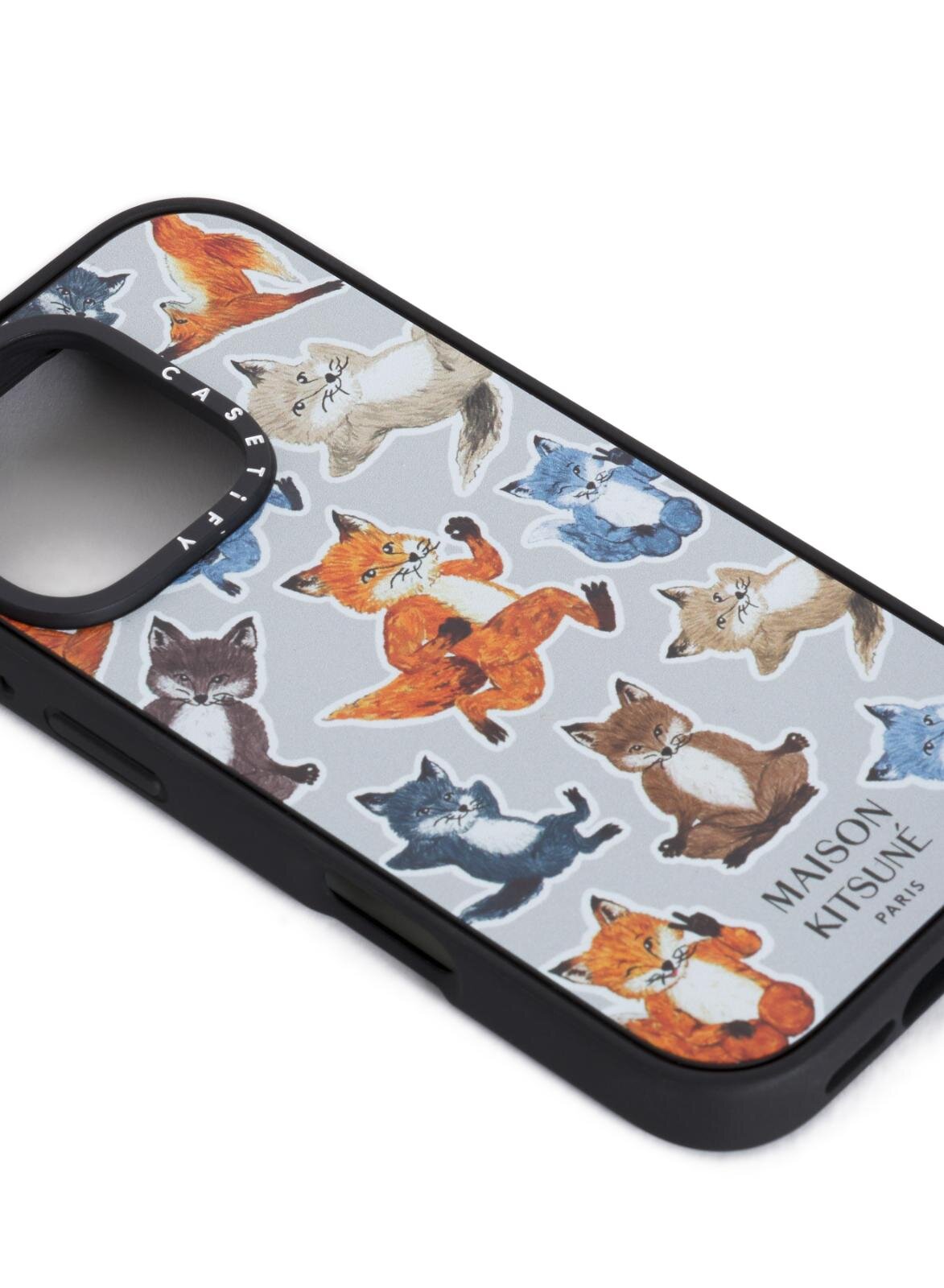 メゾン キツネ×ケースティファイのスマホケース、ステッカー風の“座禅を組む”フォックスなど｜写真42