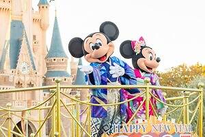 東京ディズニーリゾート2026年「お正月イベント」新年グリーティングパレードや花火、限定グッズも