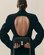 カルティエ“パンテールの斑点”ビーズ刺繍のミニチェーンバッグ、ラメ糸で爪を描くバッグも｜写真6