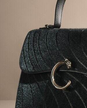 カルティエ“パンテールの斑点”ビーズ刺繍のミニチェーンバッグ、ラメ糸で爪を描くバッグも｜写真9