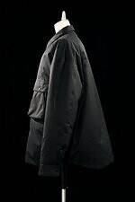 コム デ ギャルソン・オム × ゴールドウインのダウンジャケット、悪天候でもあたたかく快適な着心地｜写真10