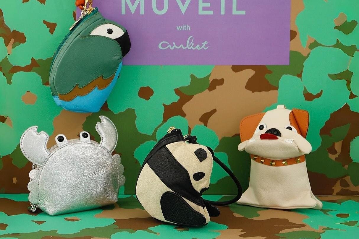 レザーグッズ｜ミュベール “脱力系”パンダ＆ブルドッグのレザーポーチチャーム、エアリストとコラボ