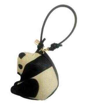 ミュベール “脱力系”パンダ＆ブルドッグのレザーポーチチャーム、エアリストとコラボ｜写真2