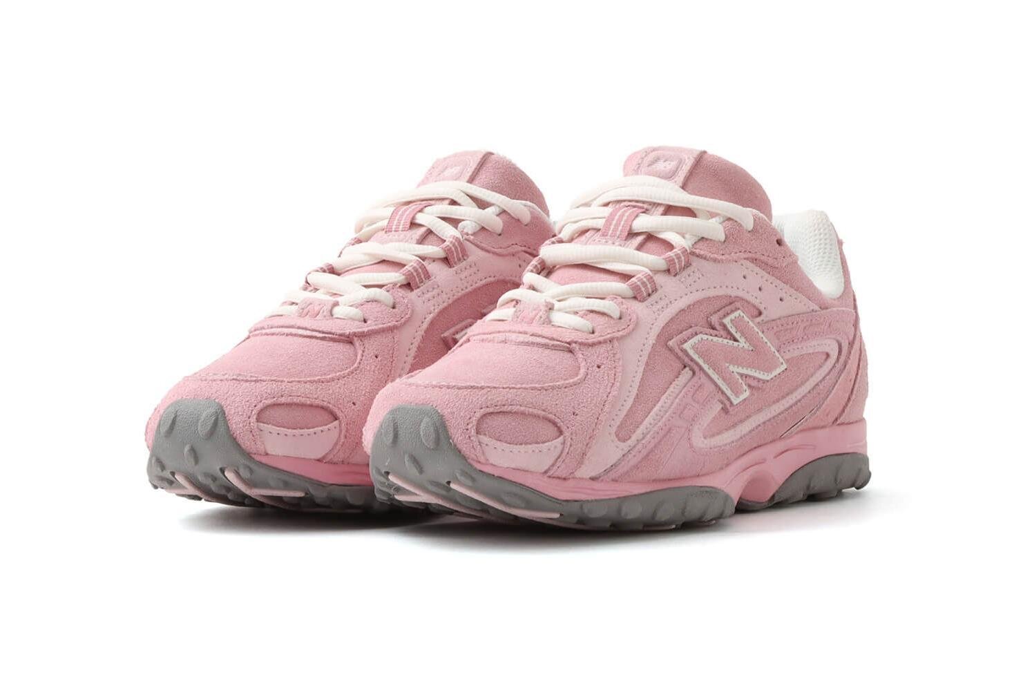 ニューバランス“パステルピンク”のスエードスニーカー、アトモス ピンク限定で