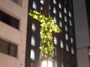 「東京イルミリア」東京駅八重洲口～日本橋の冬イルミネーション、街路樹に明るい光｜写真2