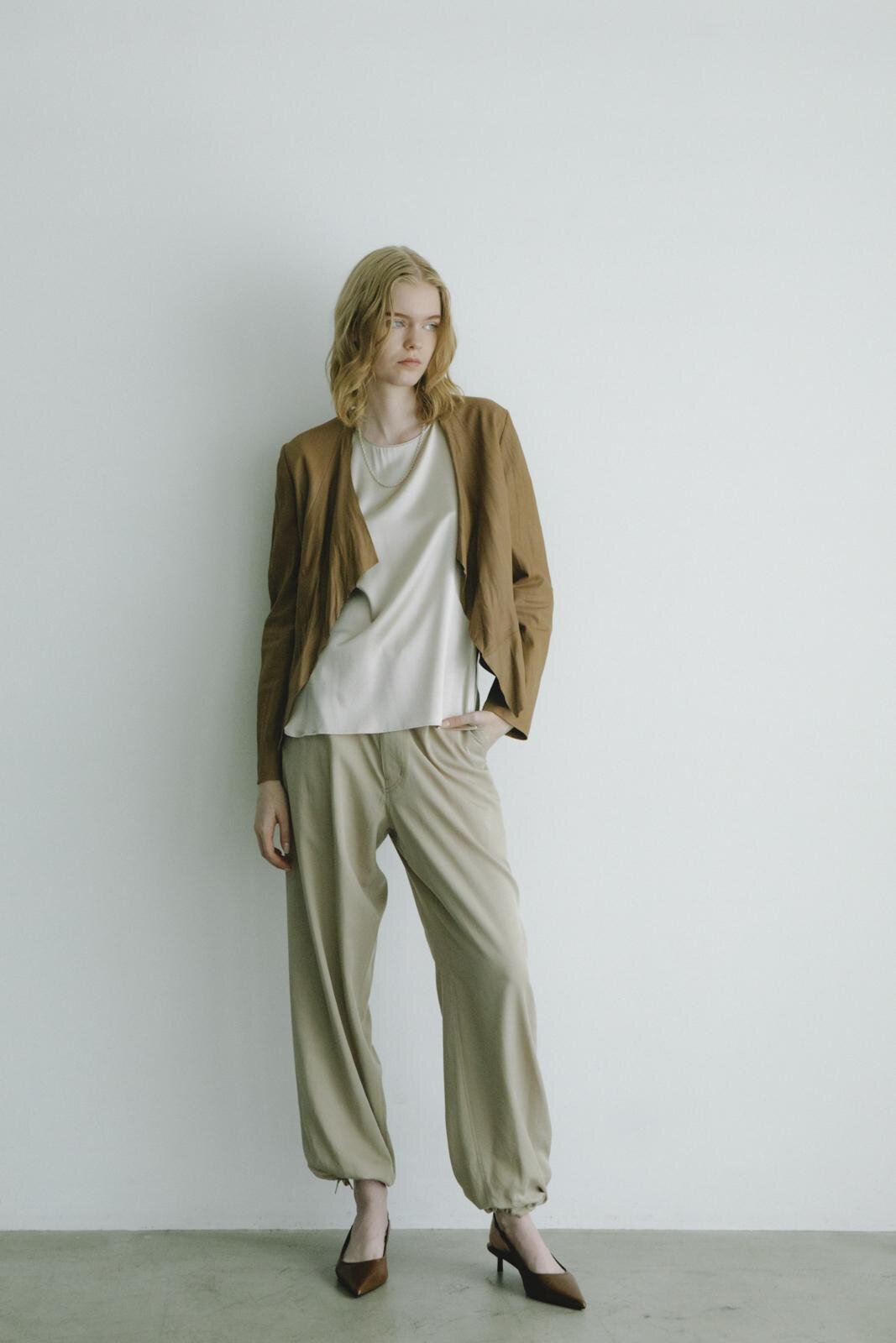 ロゥタス 2026年春夏｜female Tシャツ