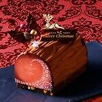 ホテルオークラ京都の25年クリスマスケーキ、濃厚ブッシュ・ド・ノエルやピスタチオ×苺のムースケーキ｜写真2