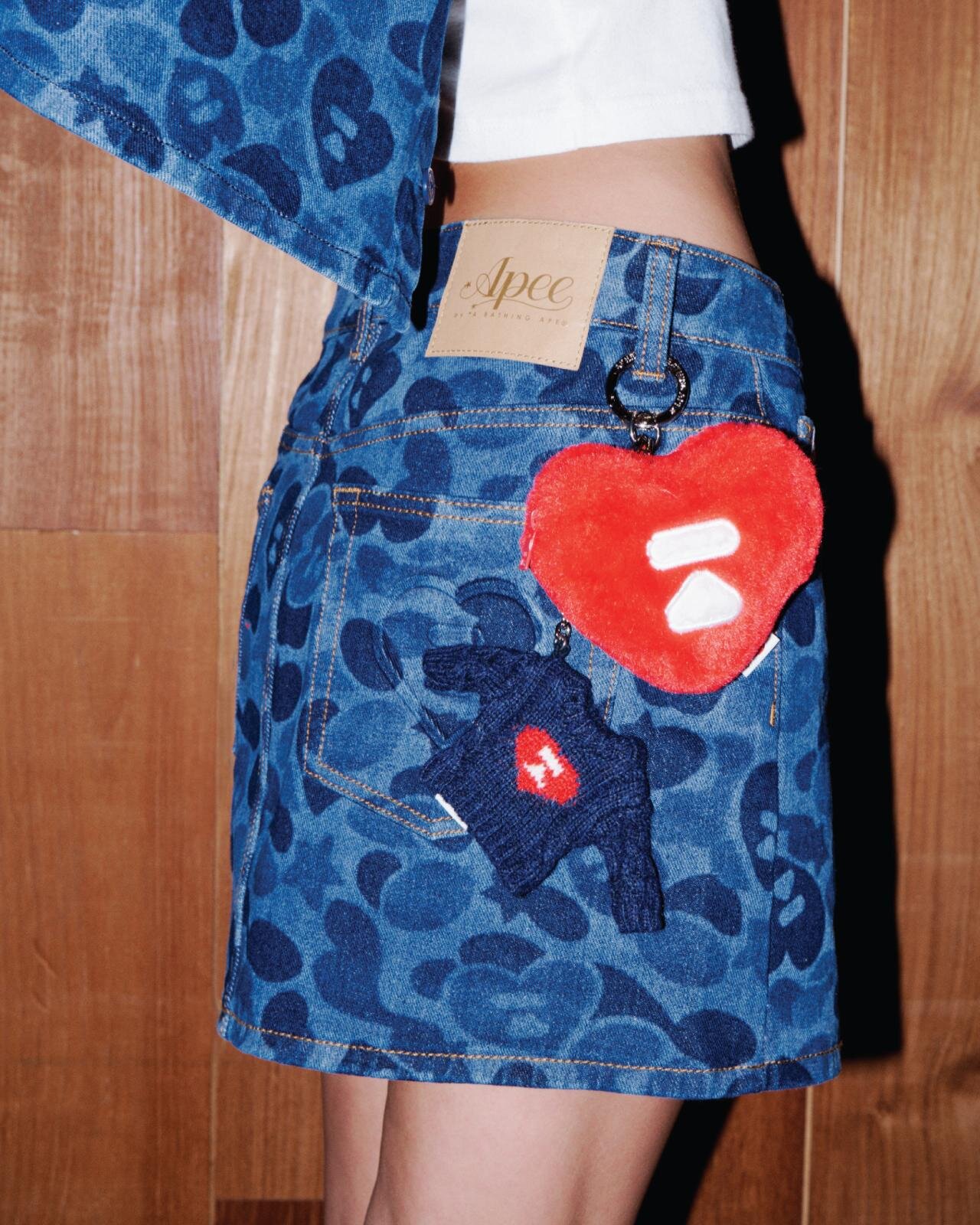 エイピー ハート ファーリー コイン バッグ キーリング 5,500円