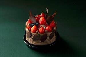 東京ステーションホテルが贈る“王道”クリスマスケーキ、国産いちご30粒の上品ショートケーキ｜写真2