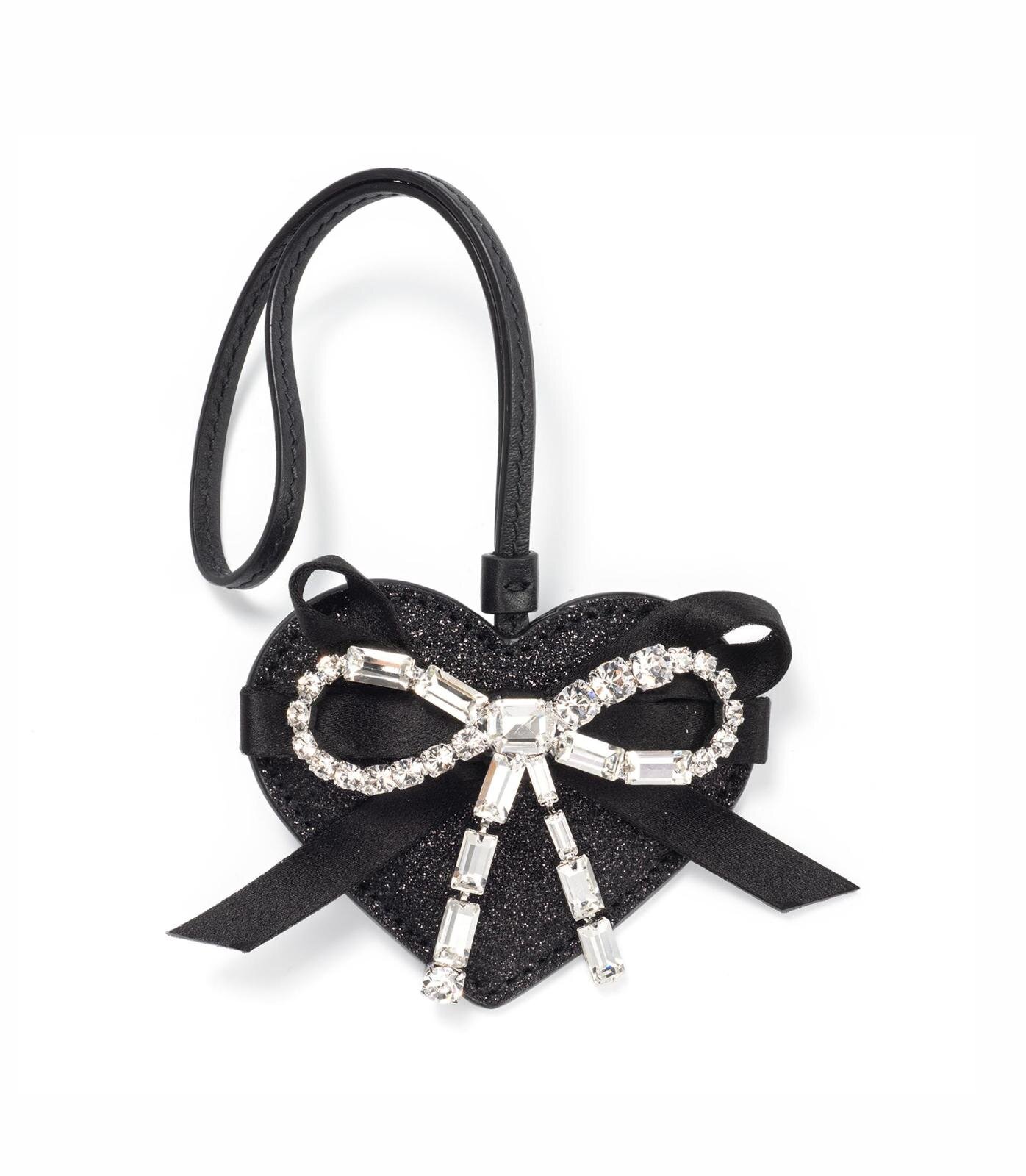 ジミー チュウ“まるで宝石”クリスタル付きサテンパンプス＆バッグ、花型ジュエリーも｜写真13