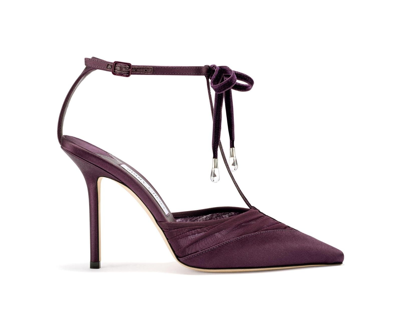 ジミー チュウ“まるで宝石”クリスタル付きサテンパンプス＆バッグ、花型ジュエリーも｜写真7