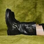 ジミー チュウ“まるで宝石”クリスタル付きサテンパンプス＆バッグ、花型ジュエリーも｜写真19